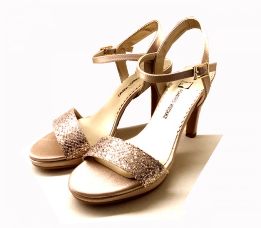 Sandalias en Oro Pomares Vazquez